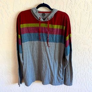 Size large Maui and Sons hoodie tee